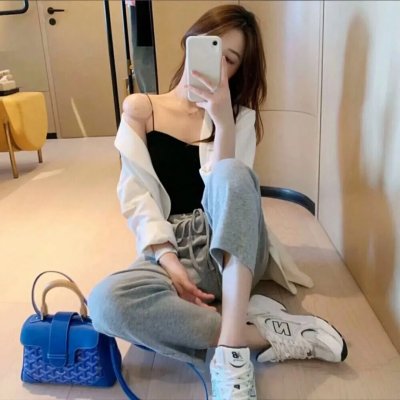 河畔旅馆